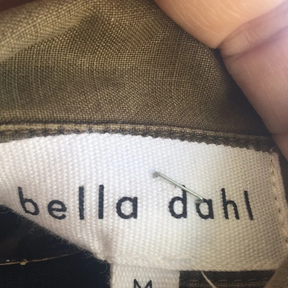 New*Bella Dahl Split Button Down Split Back Shirt… - image 4